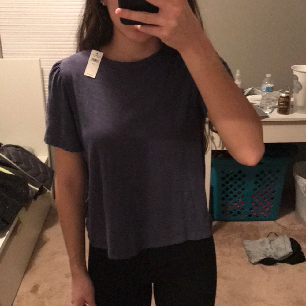 Tee shirt